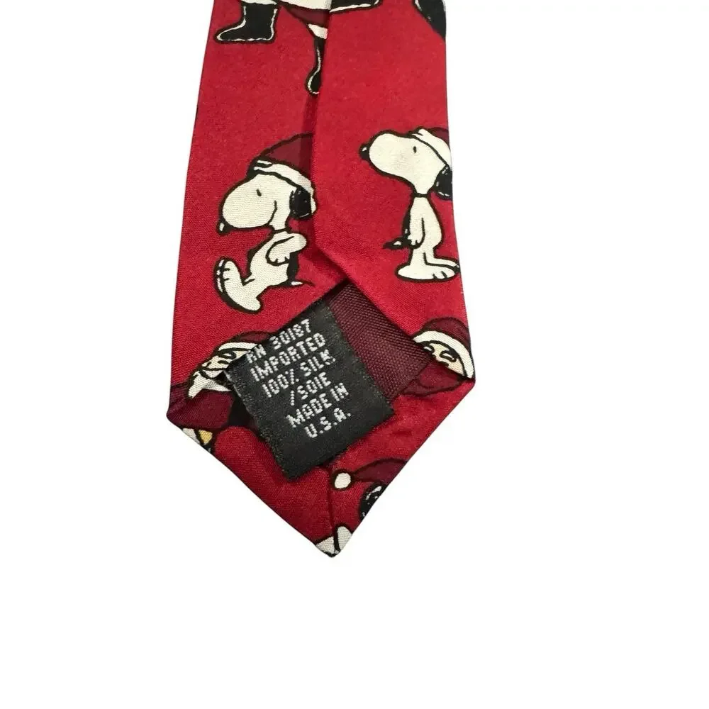 Peanuts Hang’n With Santa Claus Snoopy Cartoon Vintage Novelty Necktie Silk